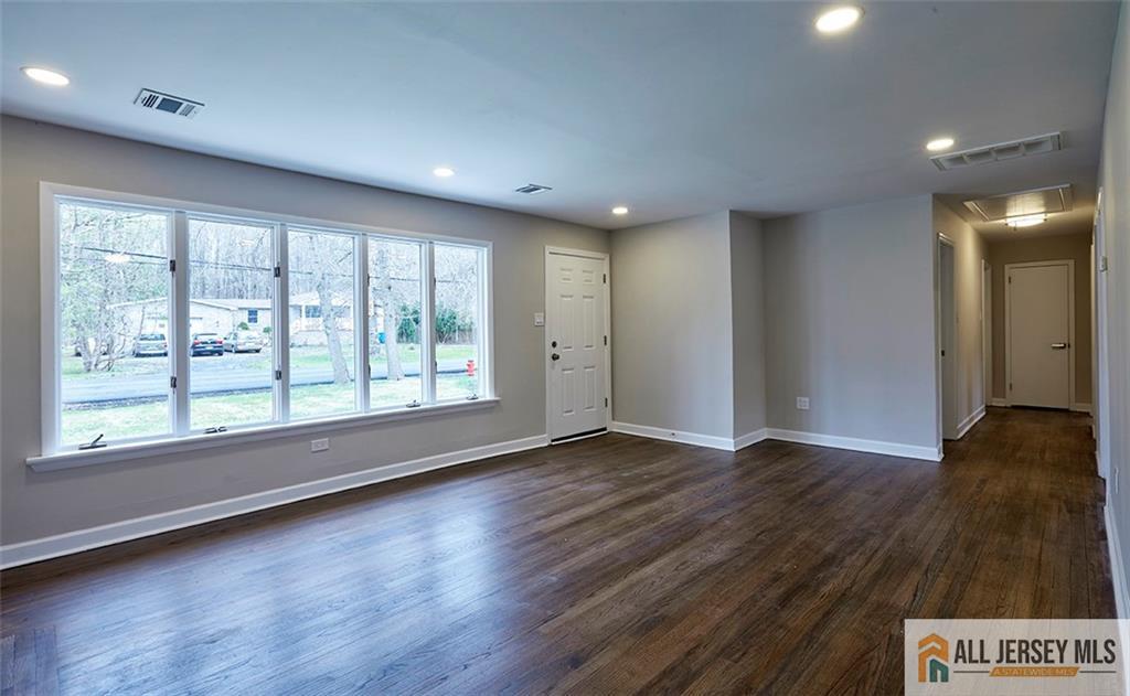 312 Matchaponix Road Old Bridge, NJ 08831 - Photo 3 of 34