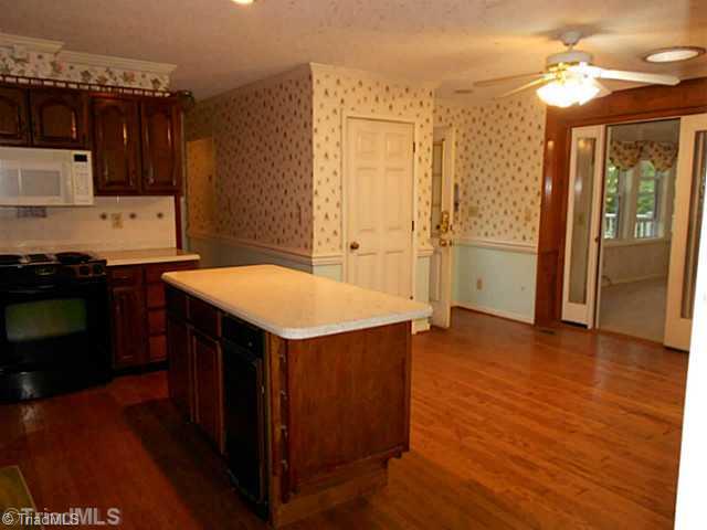 7905 Grey Fox Road Oak Ridge, NC 27310 - Photo 5 of 16 Kitchen. other view from kitchen