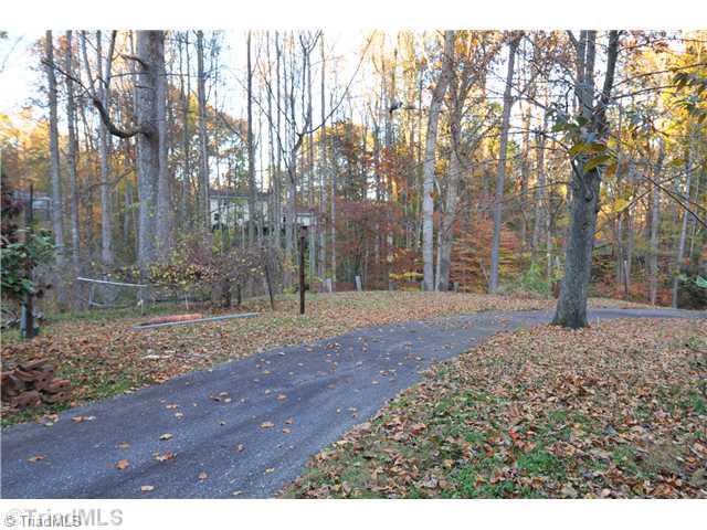 5685 Phillips Bridge Road Winston-Salem, NC 27104 - Photo 5 of 15 Other. Driveway to house