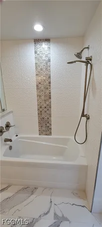 $4,000 | 5200 West Boulevard, Naples, FL 34103