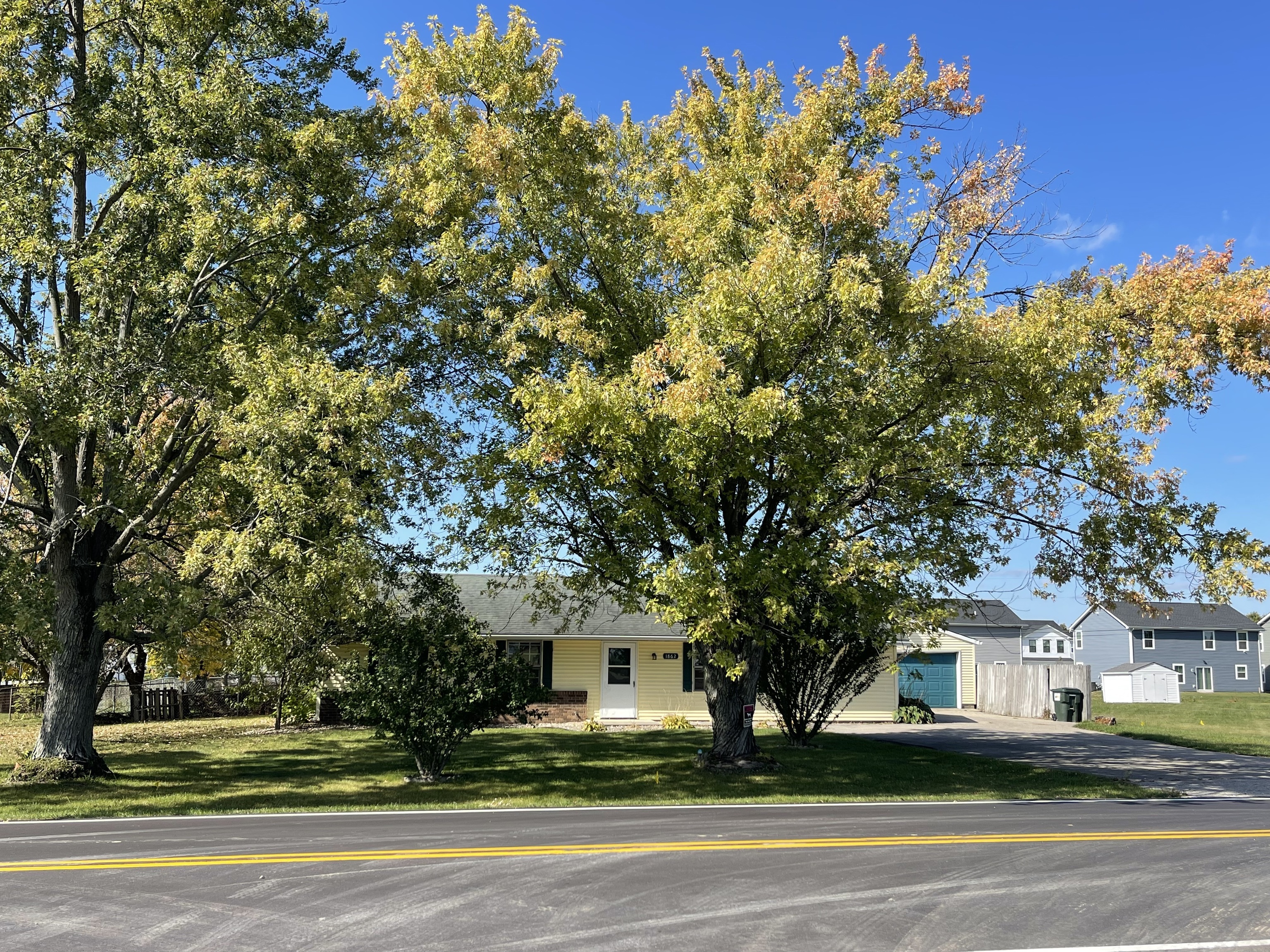 1862 North Blue Road Greenfield, IN 46140 - Photo 1 of 45