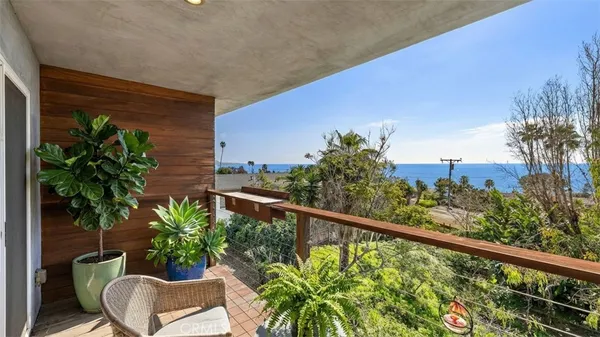 $5,300 | 289 San Joaquin Street, Laguna Beach, CA 92651