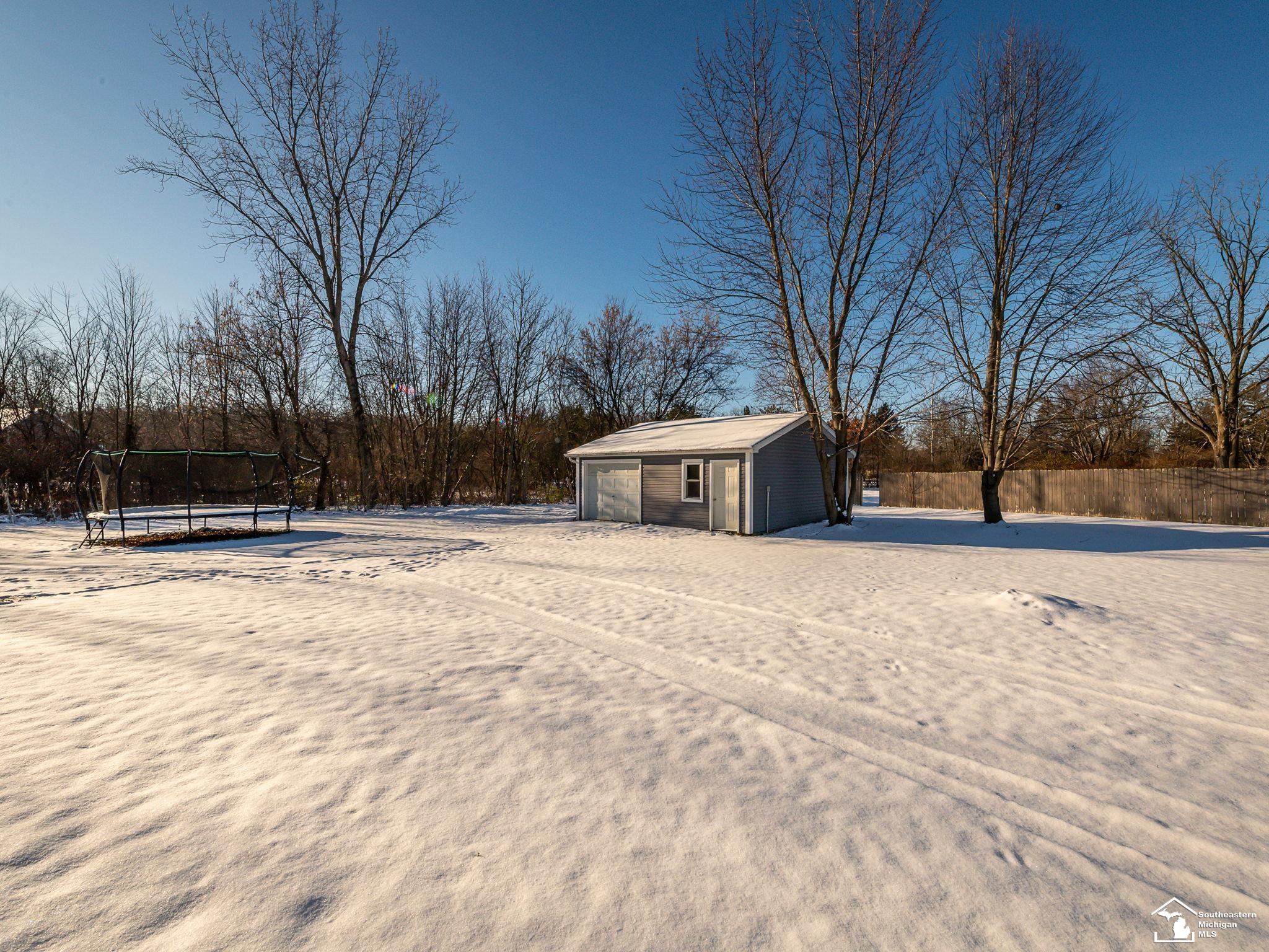 8485 South Stony Creek Road Carleton, MI 48117 - Photo 30 of 45
