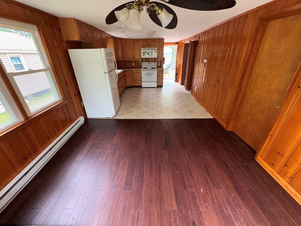 5 Roberts Park Road Holland, MA 01521 - Photo 9 of 17
