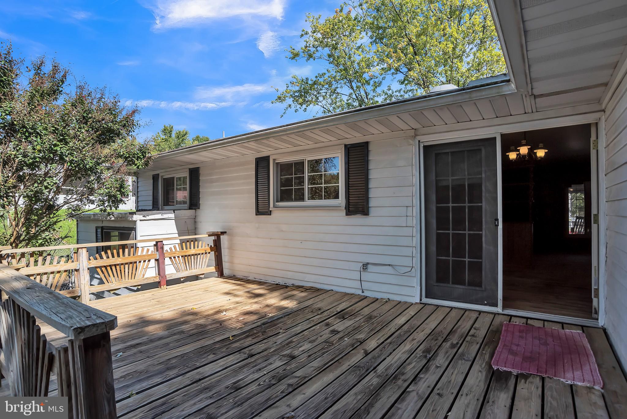 1243 Roundtop Road Odenton, MD 21113 - Photo 18 of 27 Deck