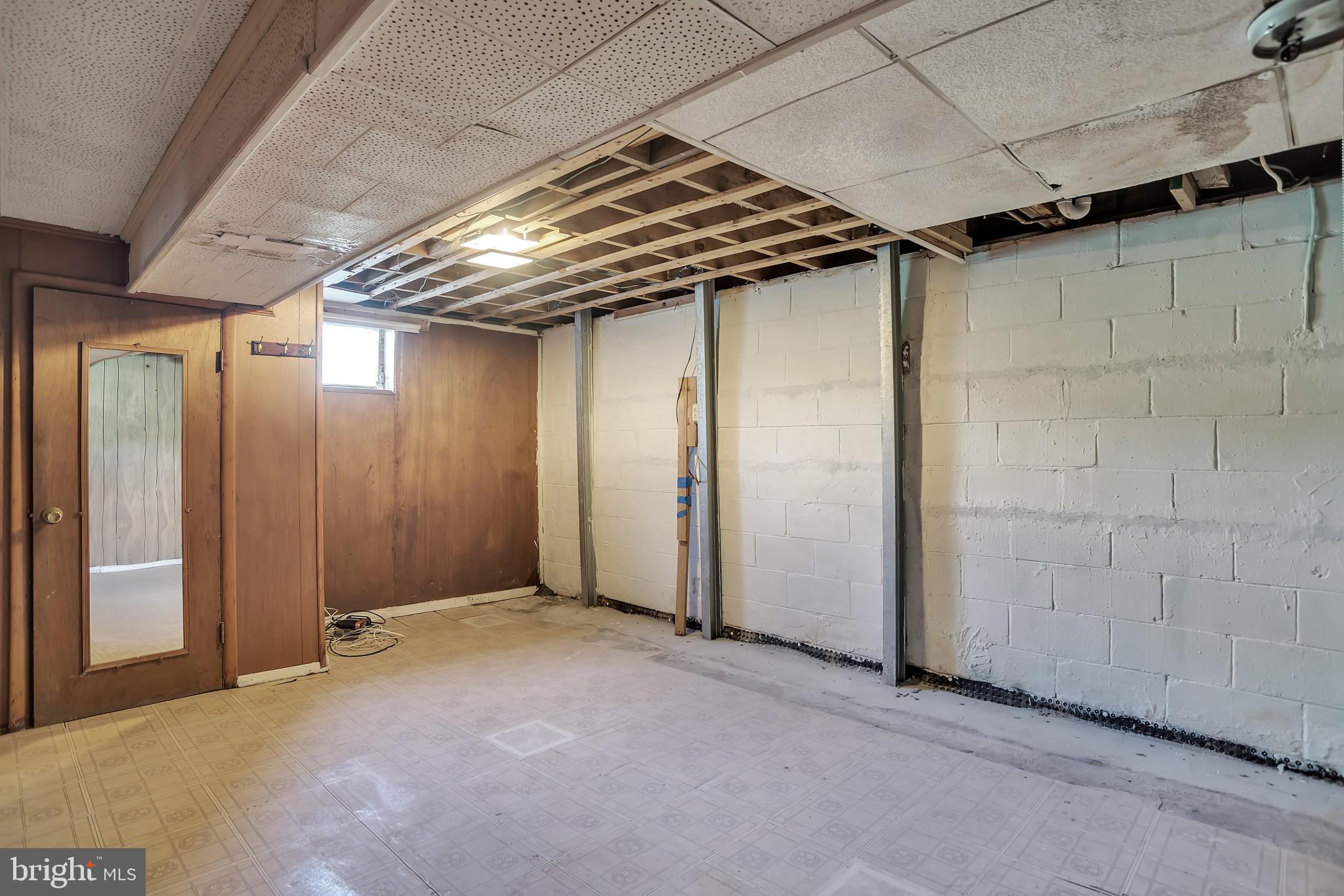 1243 Roundtop Road Odenton, MD 21113 - Photo 26 of 27 Basement