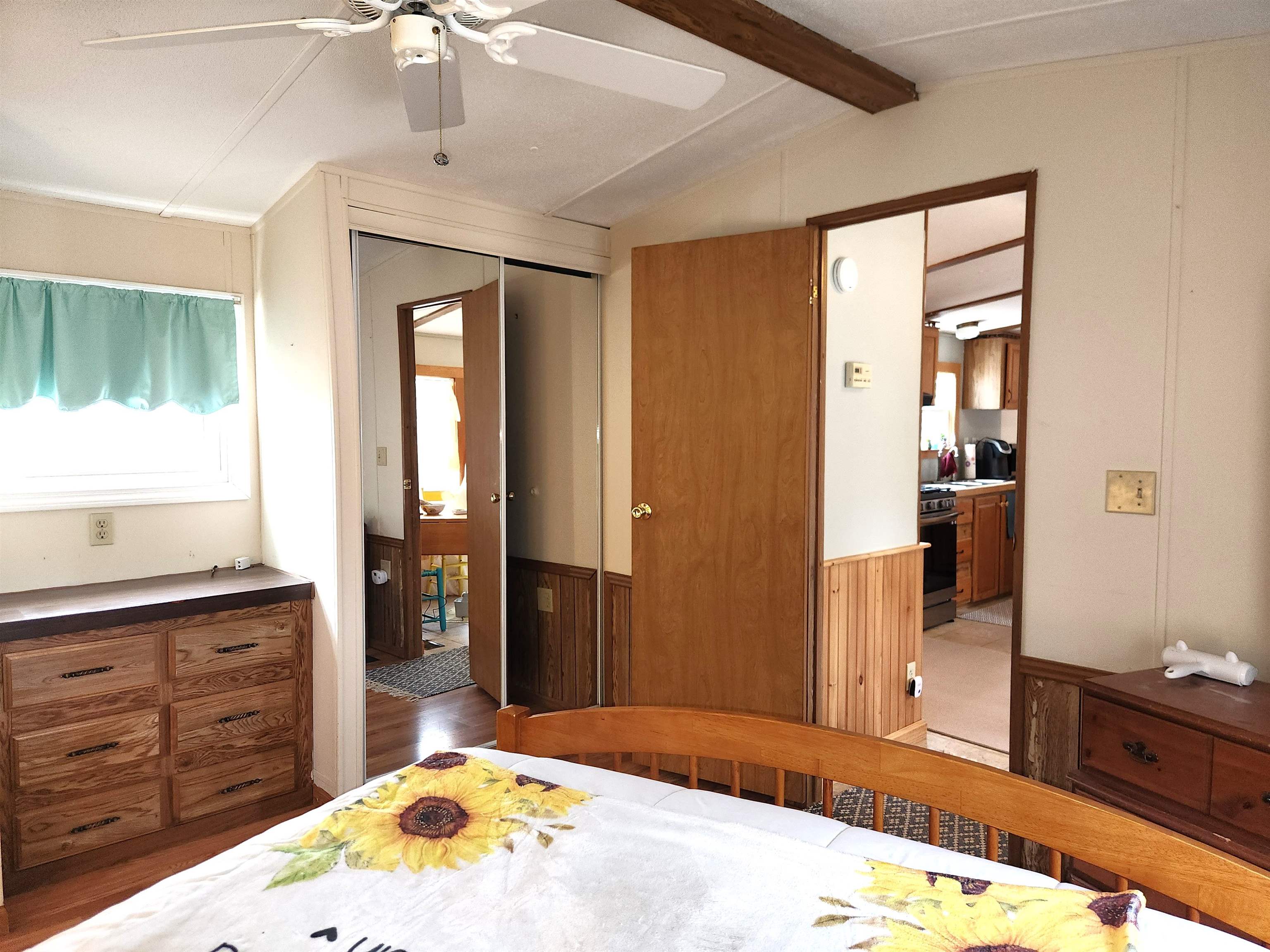 22 Pioneer Road Bath, NH 03740 - Photo 16 of 28