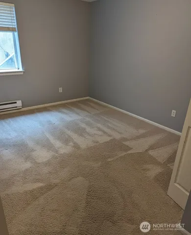 $564,000 | 2419 8th Avenue North, Unit 202, Seattle, WA 98109