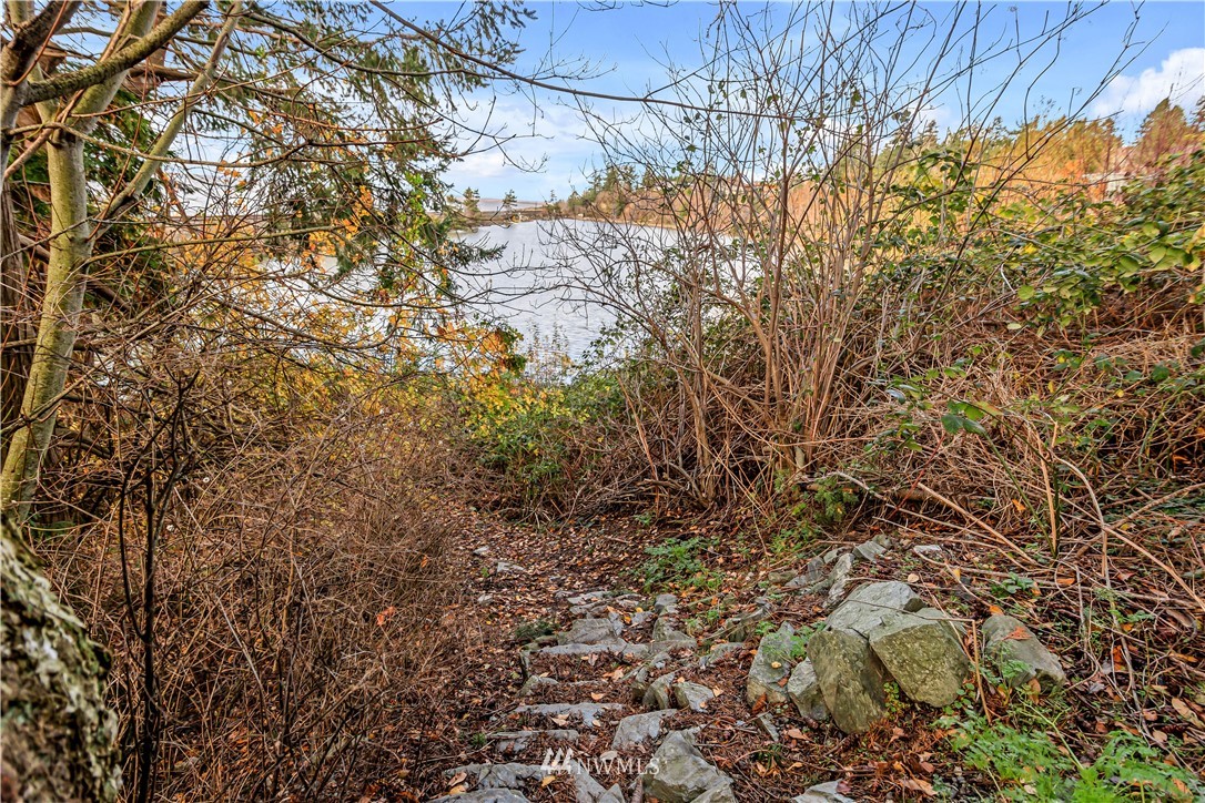 426 Bayside Road Bellingham, WA 98225 - Photo 40 of 40 a view of a yard