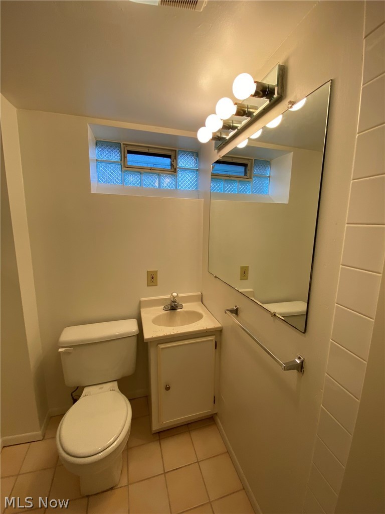 4173 Wilmington Road Cleveland, OH 44121 - Photo 30 of 34