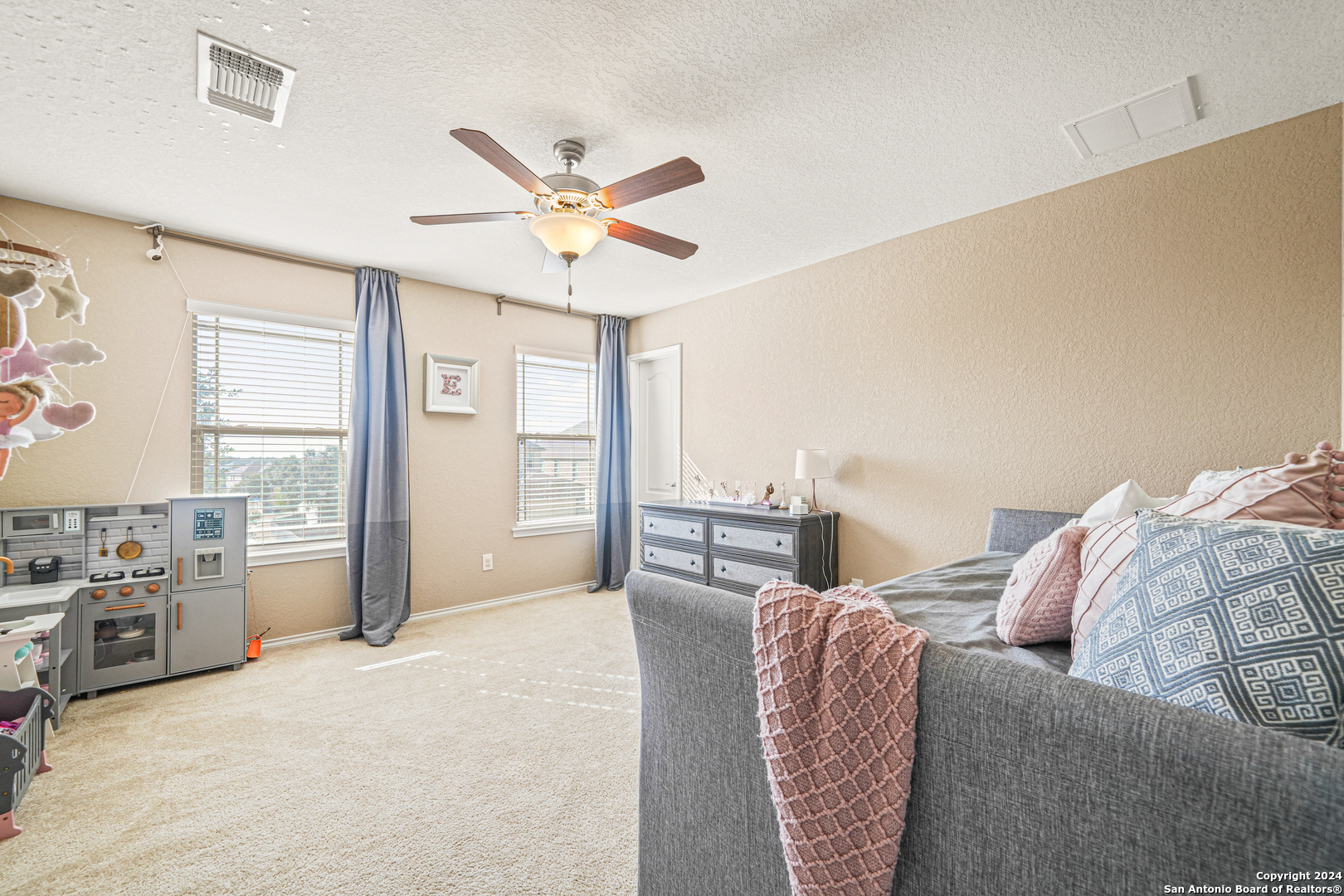 2535 Villa Borghese San Antonio, TX 78259 - Photo 34 of 39