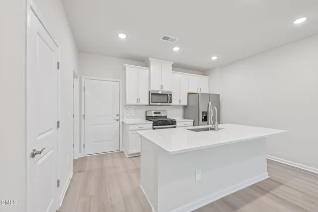 $275,000 | 3524 Rosebush Drive, Zebulon, NC 27597