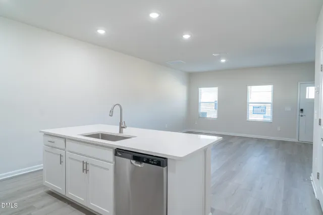 $283,000 | 3524 Rosebush Drive, Zebulon, NC 27597