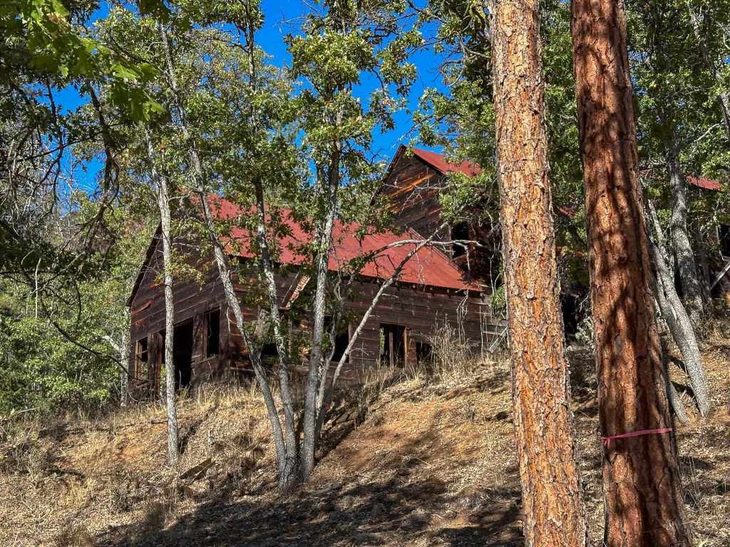 10206 Quartz Valley Road Fort Jones, CA 96032 - Photo 8 of 50 Gallery Image 8