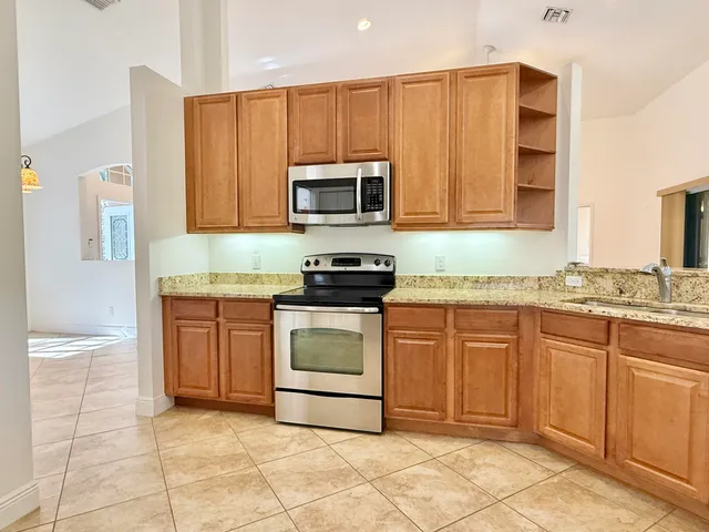 $890,000 | 10415 150th Court North, Jupiter, FL 33478