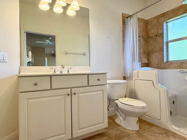 $890,000 | 10415 150th Court North, Jupiter, FL 33478