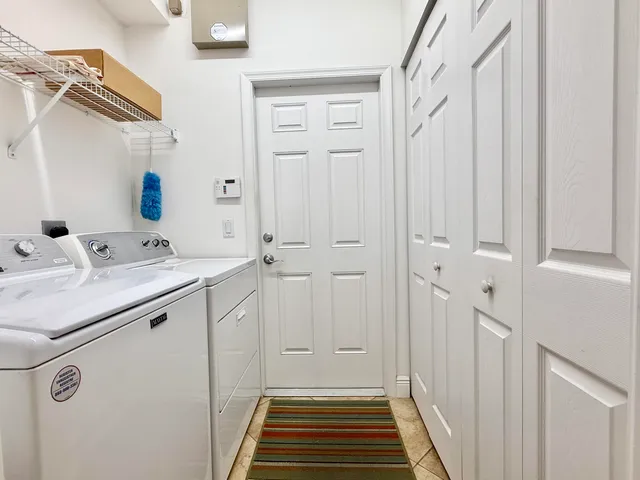 $890,000 | 10415 150th Court North, Jupiter, FL 33478