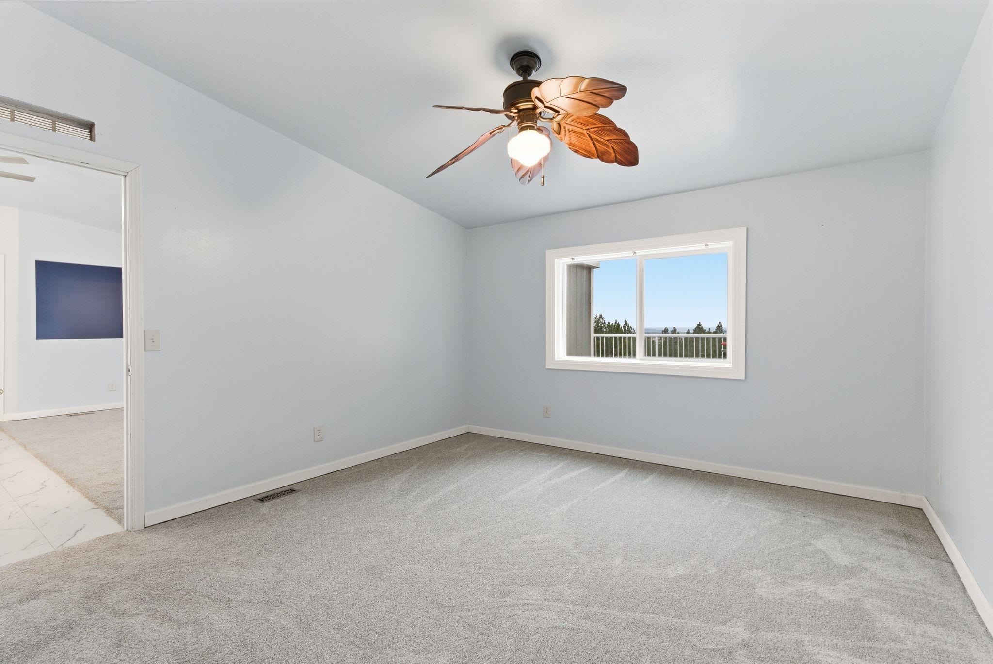 23420 East Henry Road Greenacres, WA 99016 - Photo 10 of 29 Gallery Image 10
