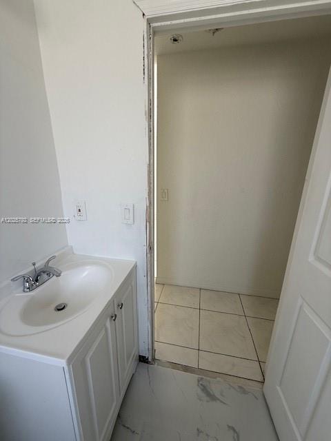708 Southwest 9th Street, Unit 708 Dania Beach, FL 33004 - Photo 5 of 7