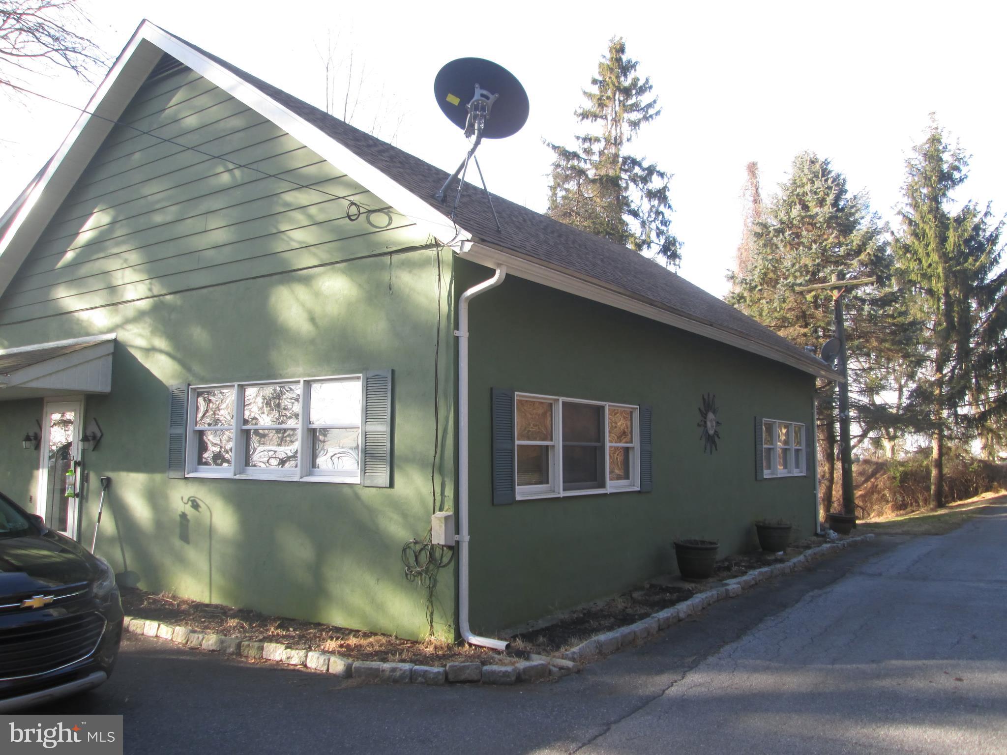 12 Club Road Wernersville, PA 19565 - Photo 16 of 27