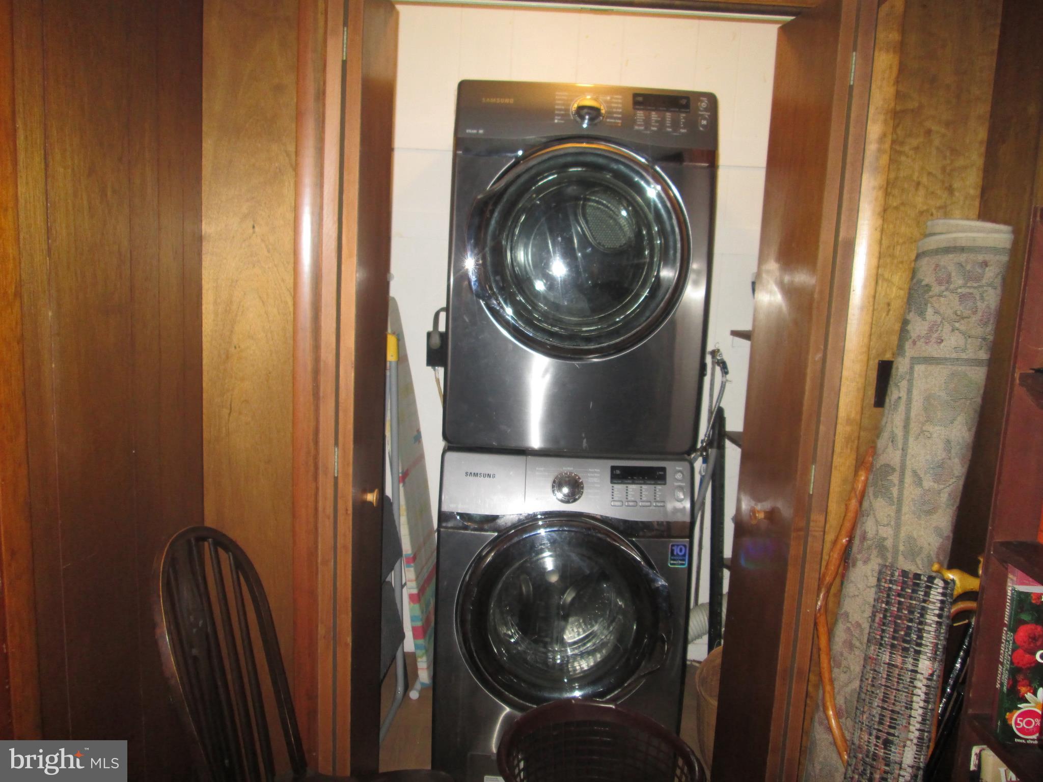 12 Club Road Wernersville, PA 19565 - Photo 24 of 27 Laundry main floor