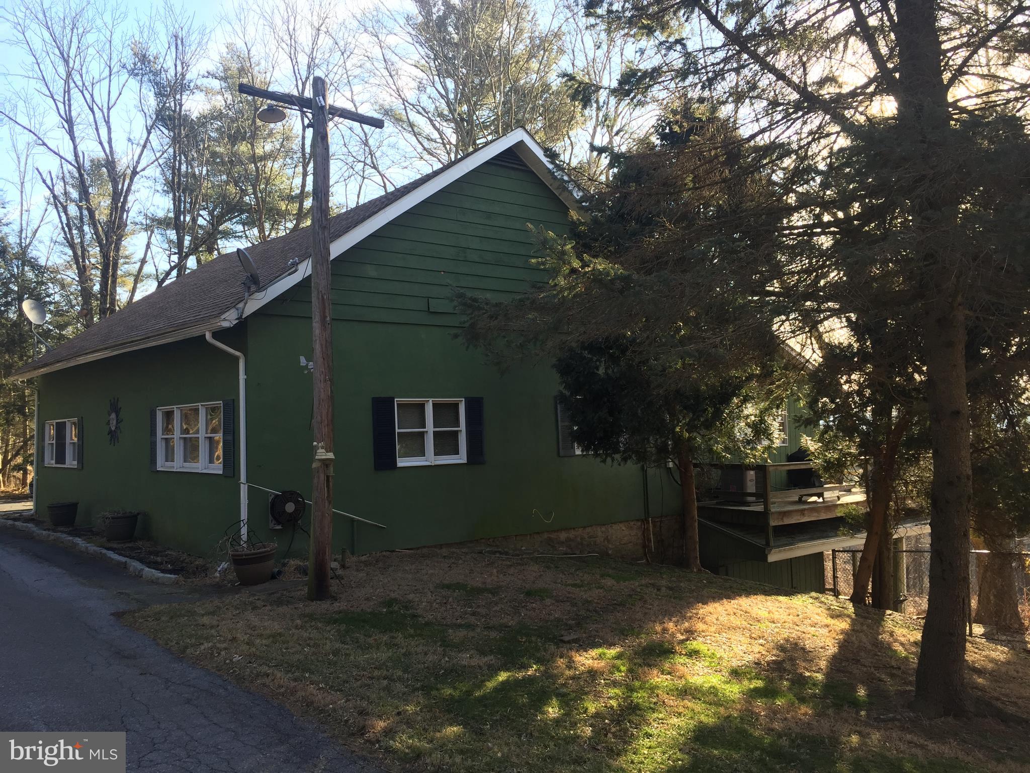 12 Club Road Wernersville, PA 19565 - Photo 7 of 27