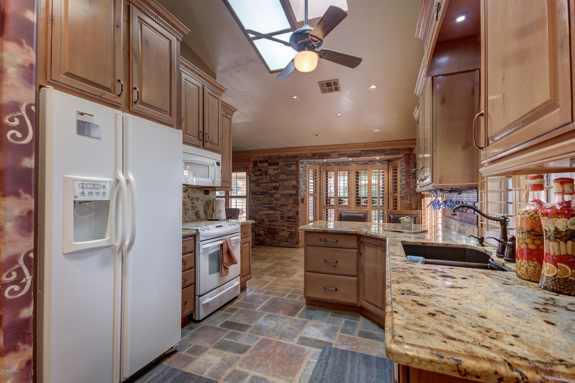 4313 East Frye Road Phoenix, AZ 85048 - Photo 13 of 37 Kitchen_3