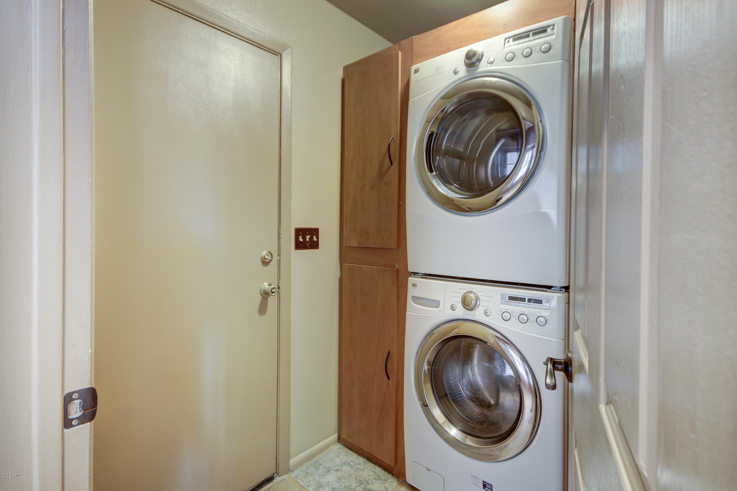 4313 East Frye Road Phoenix, AZ 85048 - Photo 15 of 37 4313 E Frye Rd-15