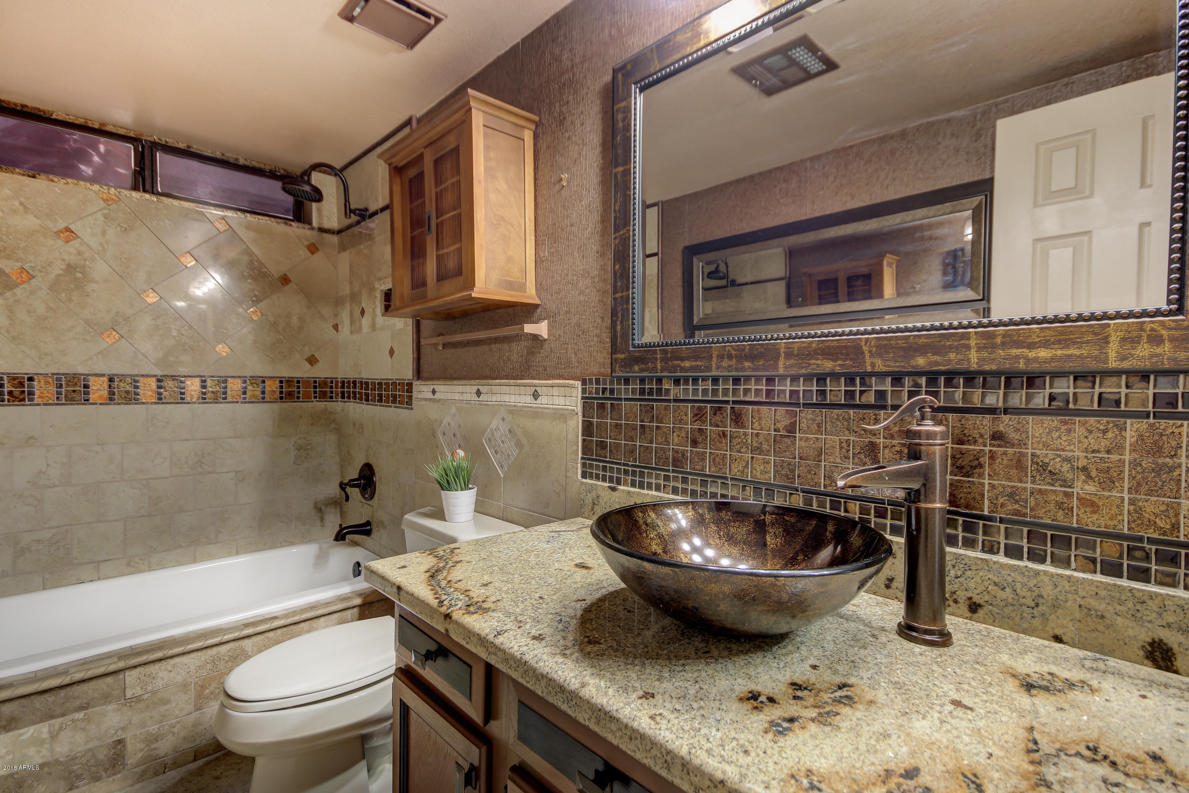 4313 East Frye Road Phoenix, AZ 85048 - Photo 19 of 37 Bathroom