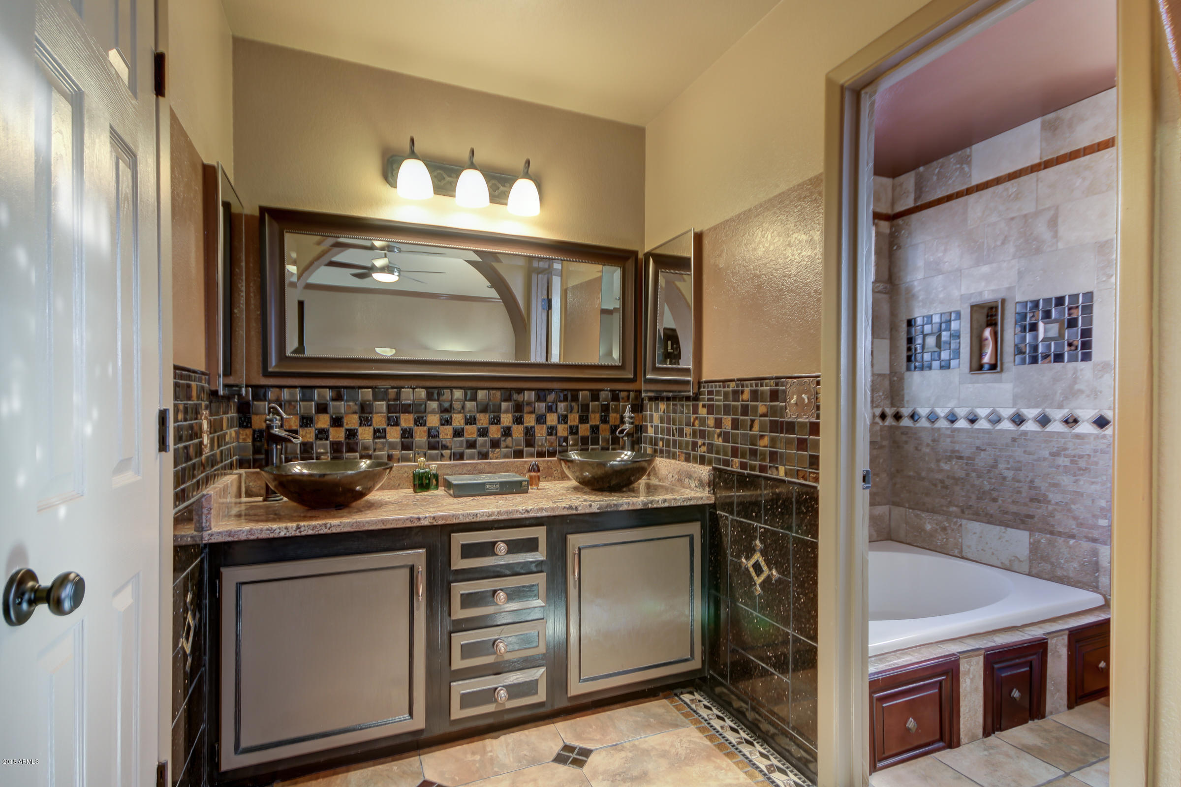 4313 East Frye Road Phoenix, AZ 85048 - Photo 28 of 37 Bathroom 3