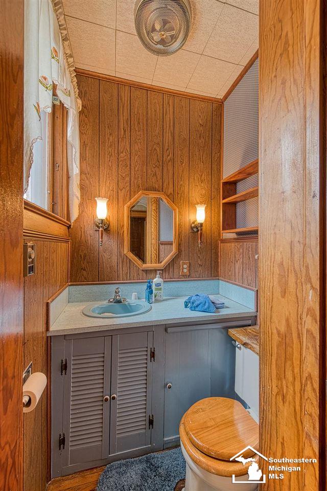 292 Riley Street Dundee, MI 48131 - Photo 23 of 40