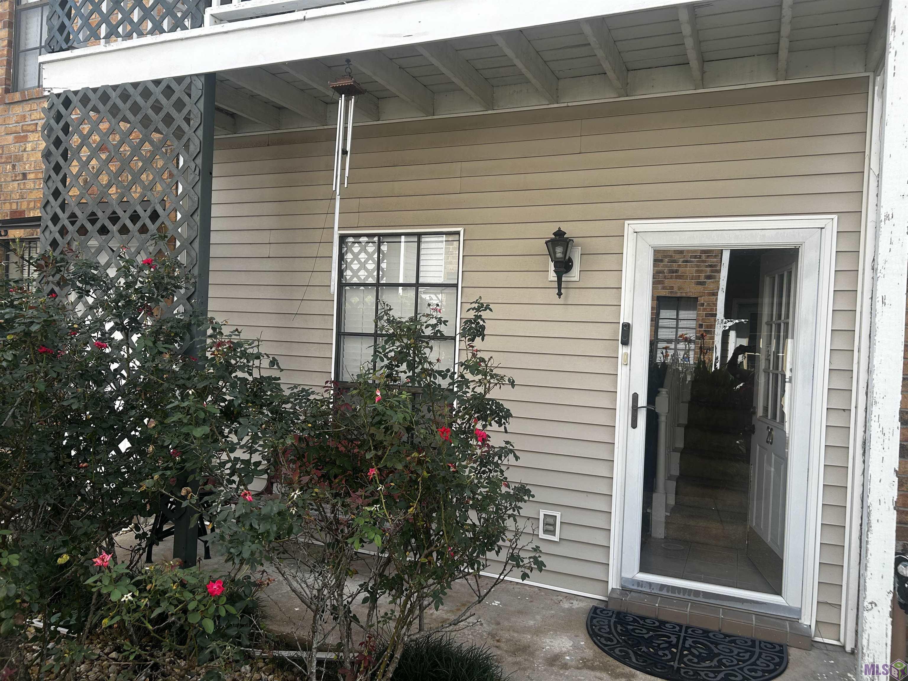 10926 Old Hammond Highway, Unit 20 Baton Rouge, LA 70816 - Photo 3 of 21 Front Door
