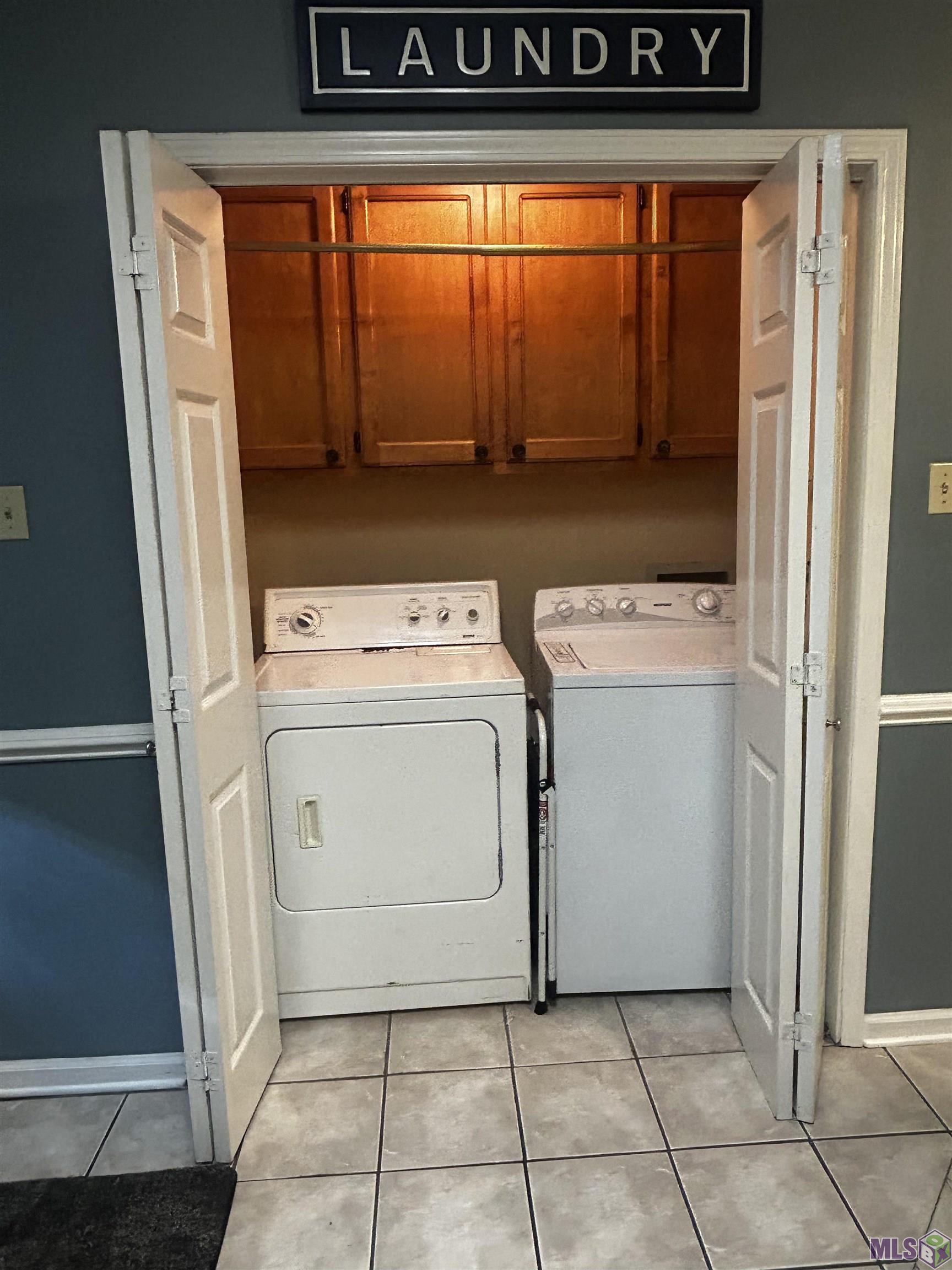 10926 Old Hammond Highway, Unit 20 Baton Rouge, LA 70816 - Photo 8 of 21 Laundry Area