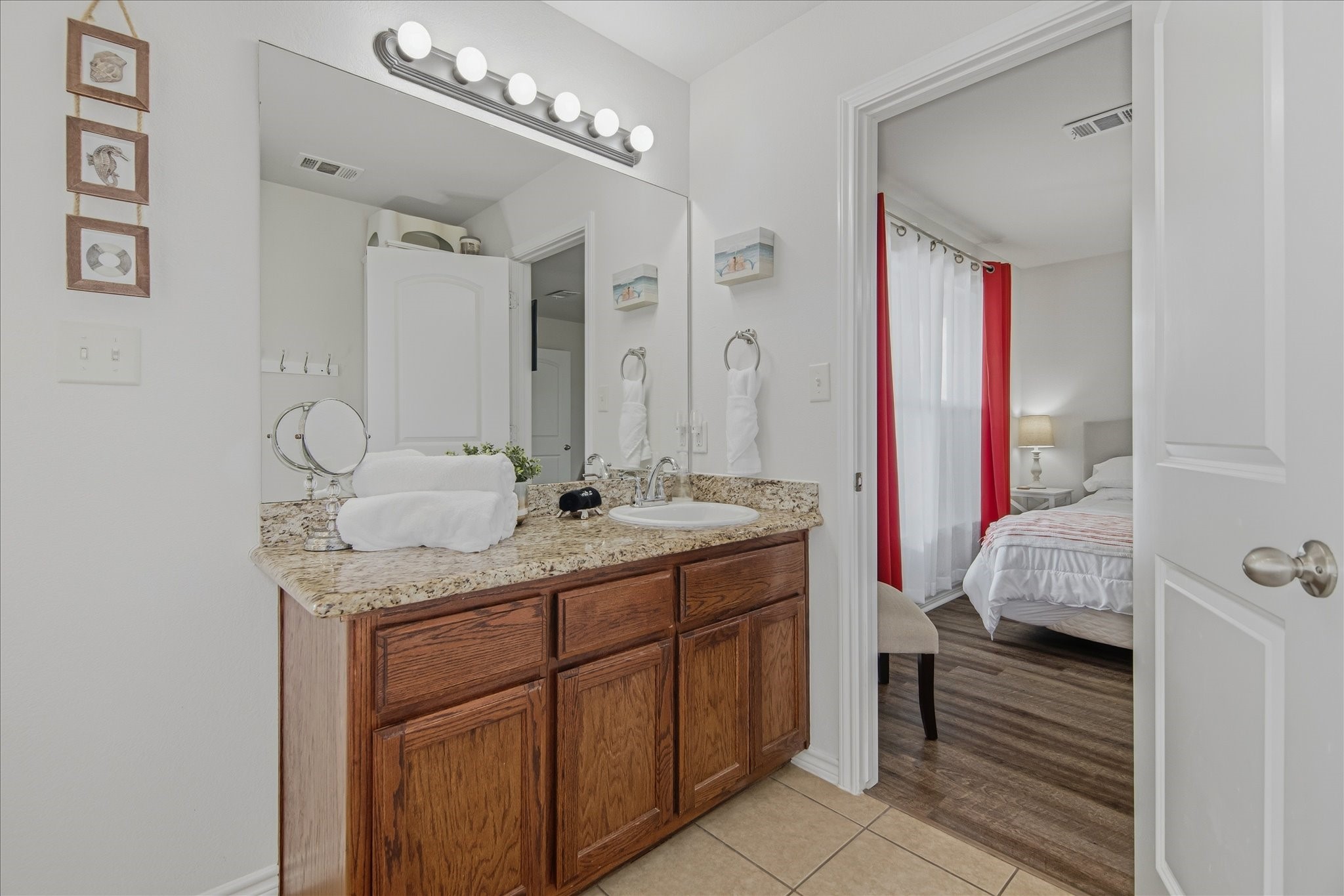 2619 Tide Road Crystal Beach, TX 77650 - Photo 24 of 50 Primary ensuite bath
