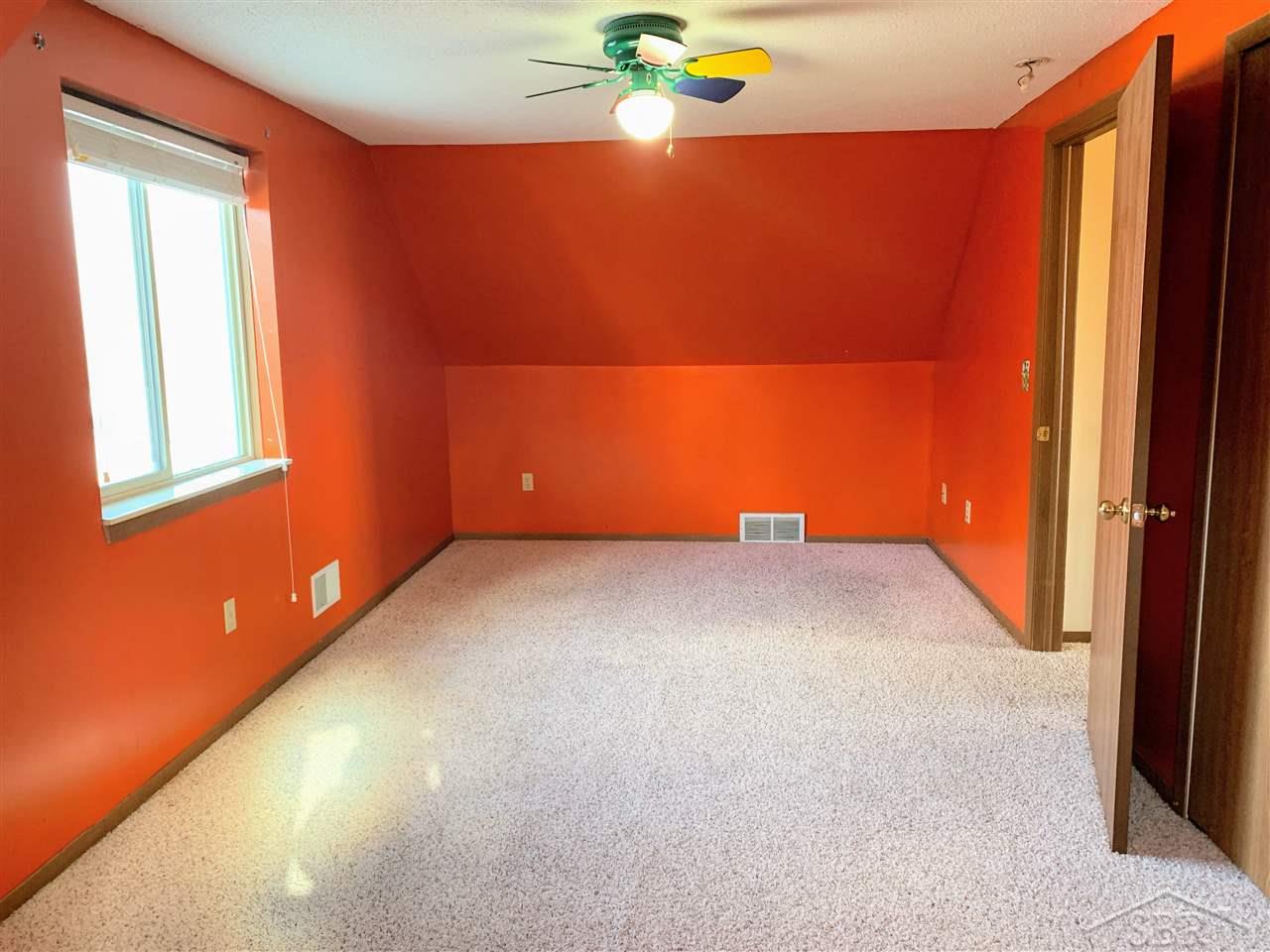 673 East Beaver Road Kawkawlin, MI 48631 - Photo 15 of 28