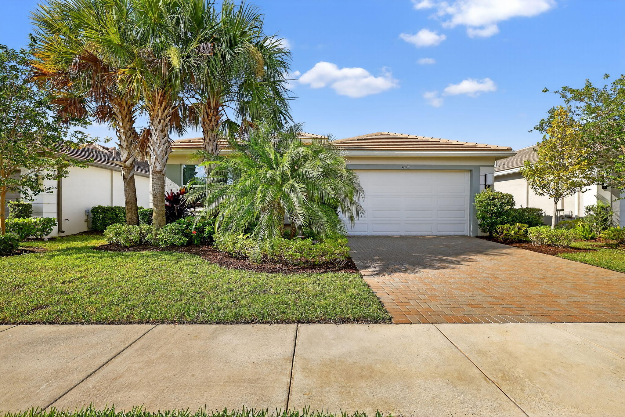11742 Southwest Sailfish Isles Way Port St. Lucie, FL 34987 - Photo 2 of 99 11742 SW Sailfish Isles Way