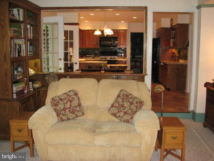 337 Margery Road Yardley, PA 19067 - Photo 11 of 25 Gallery Image 11