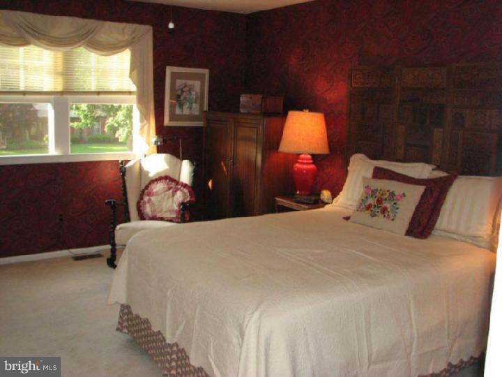 337 Margery Road Yardley, PA 19067 - Photo 14 of 25 Gallery Image 14