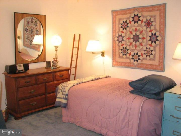 337 Margery Road Yardley, PA 19067 - Photo 17 of 25 Gallery Image 17
