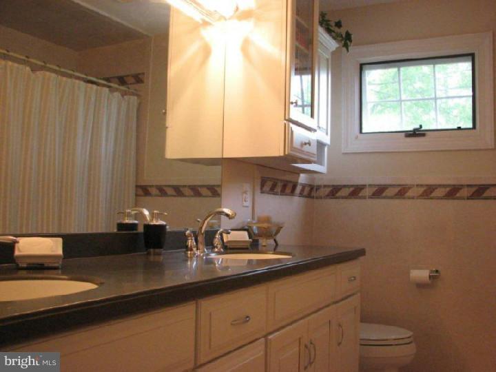 337 Margery Road Yardley, PA 19067 - Photo 20 of 25 Gallery Image 20