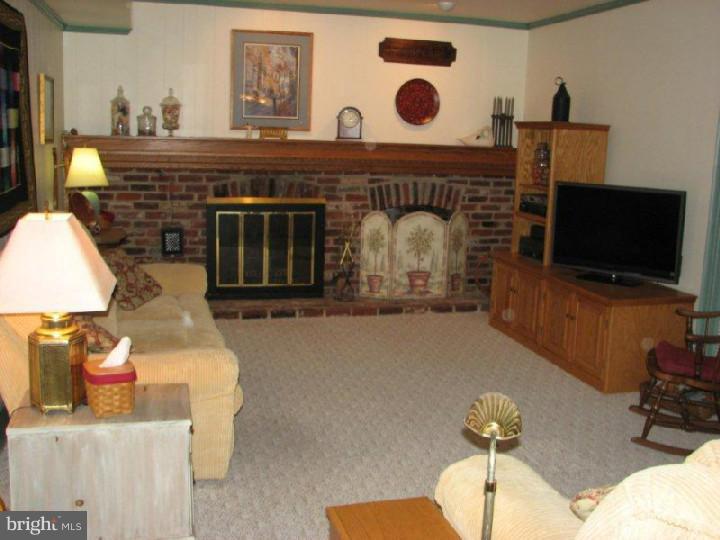 337 Margery Road Yardley, PA 19067 - Photo 10 of 25 Gallery Image 10