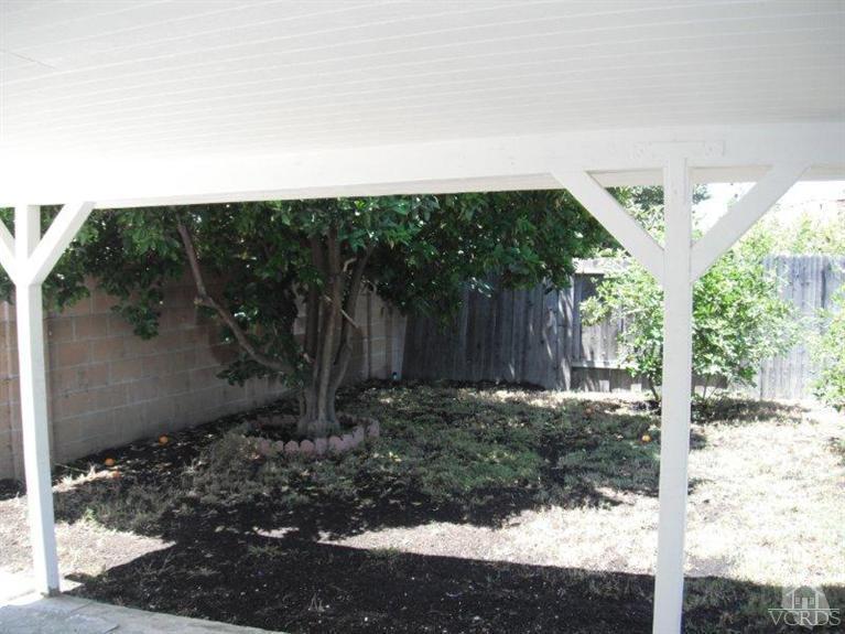 2117 Magnolia Street Simi Valley, CA 93065 - Photo 14 of 16 a backyard of a house with lots of green space
