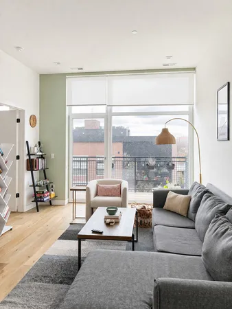 $2,900 | 4513 North Clark Street, Unit 507, Chicago, IL 60640