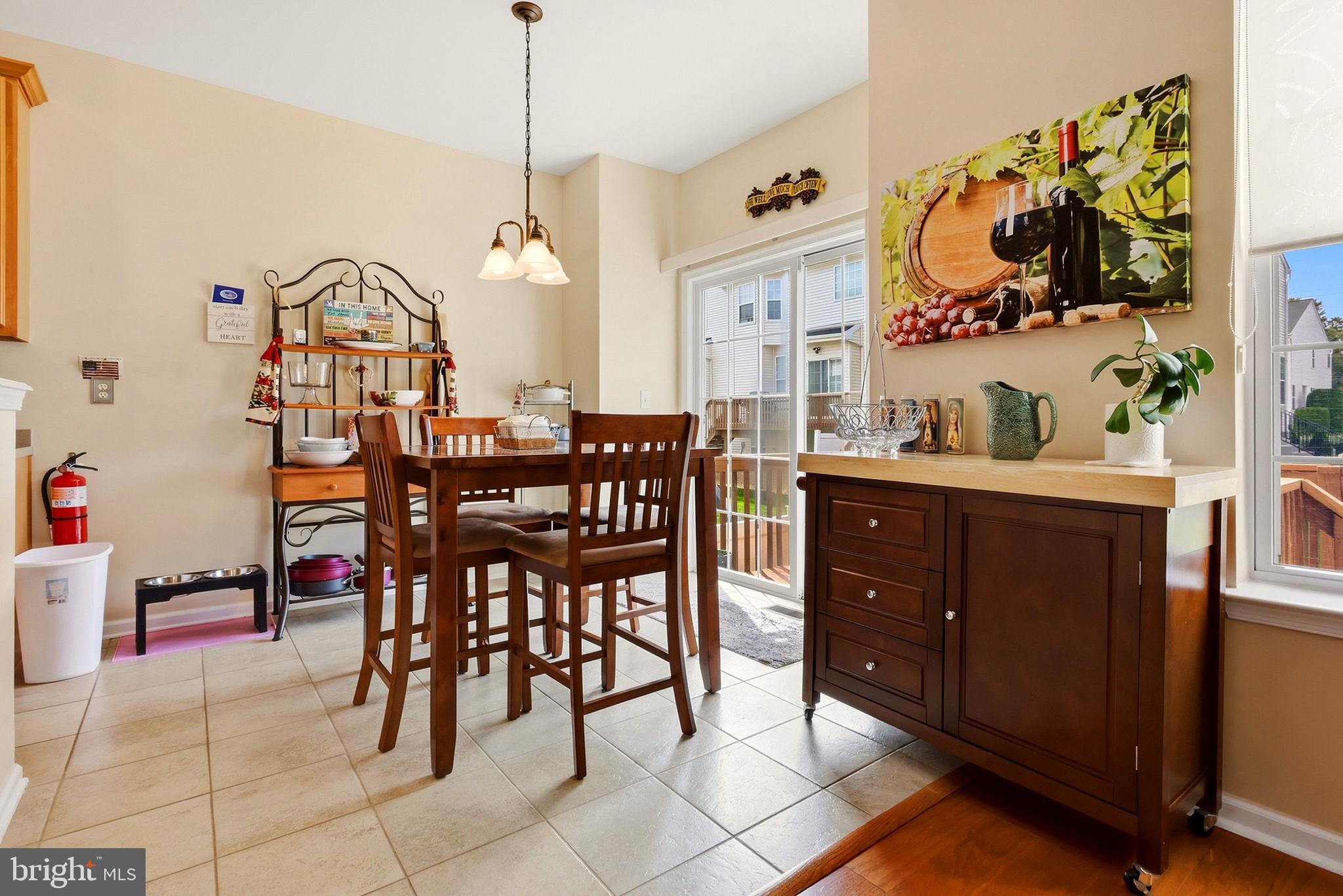 221 Hawthorne Way Riverside, NJ 08075 - Photo 8 of 25 Gallery Image 8