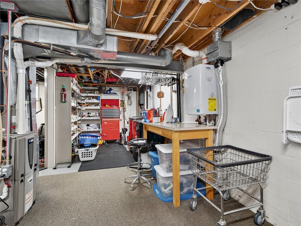 49 Hidden Valley Road Gates, NY 14624 - Photo 29 of 47