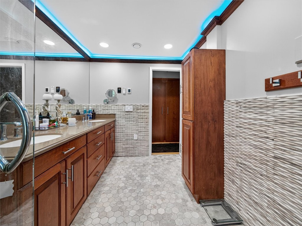 49 Hidden Valley Road Gates, NY 14624 - Photo 36 of 47