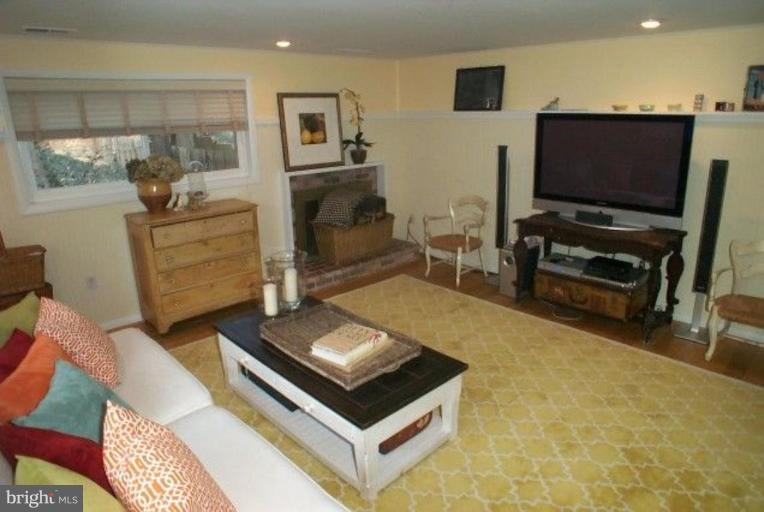 2415 Silver Fox Lane Reston, VA 20191 - Photo 14 of 30 REC ROOM WITH FIREPLACE