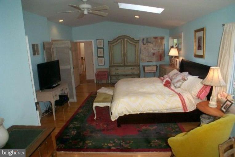 2415 Silver Fox Lane Reston, VA 20191 - Photo 26 of 30 Master Bedroom #3