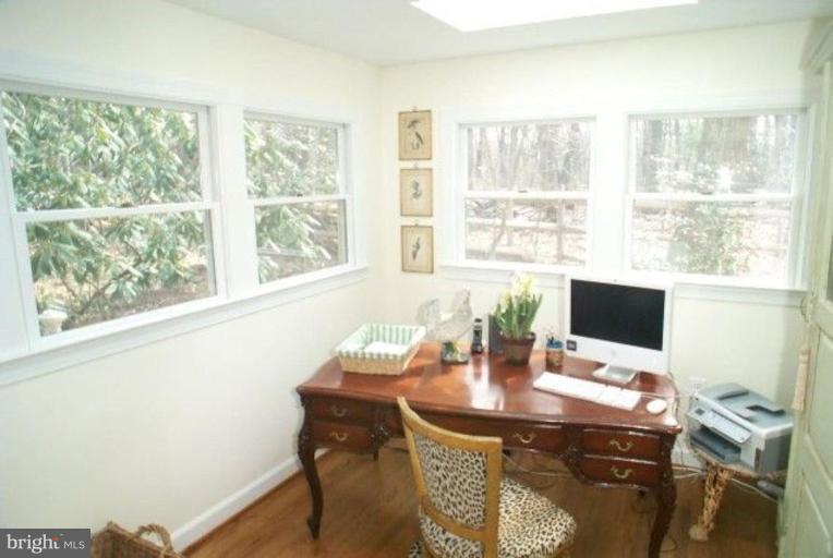 2415 Silver Fox Lane Reston, VA 20191 - Photo 29 of 30 OFFICE ON MAIN LEVEL