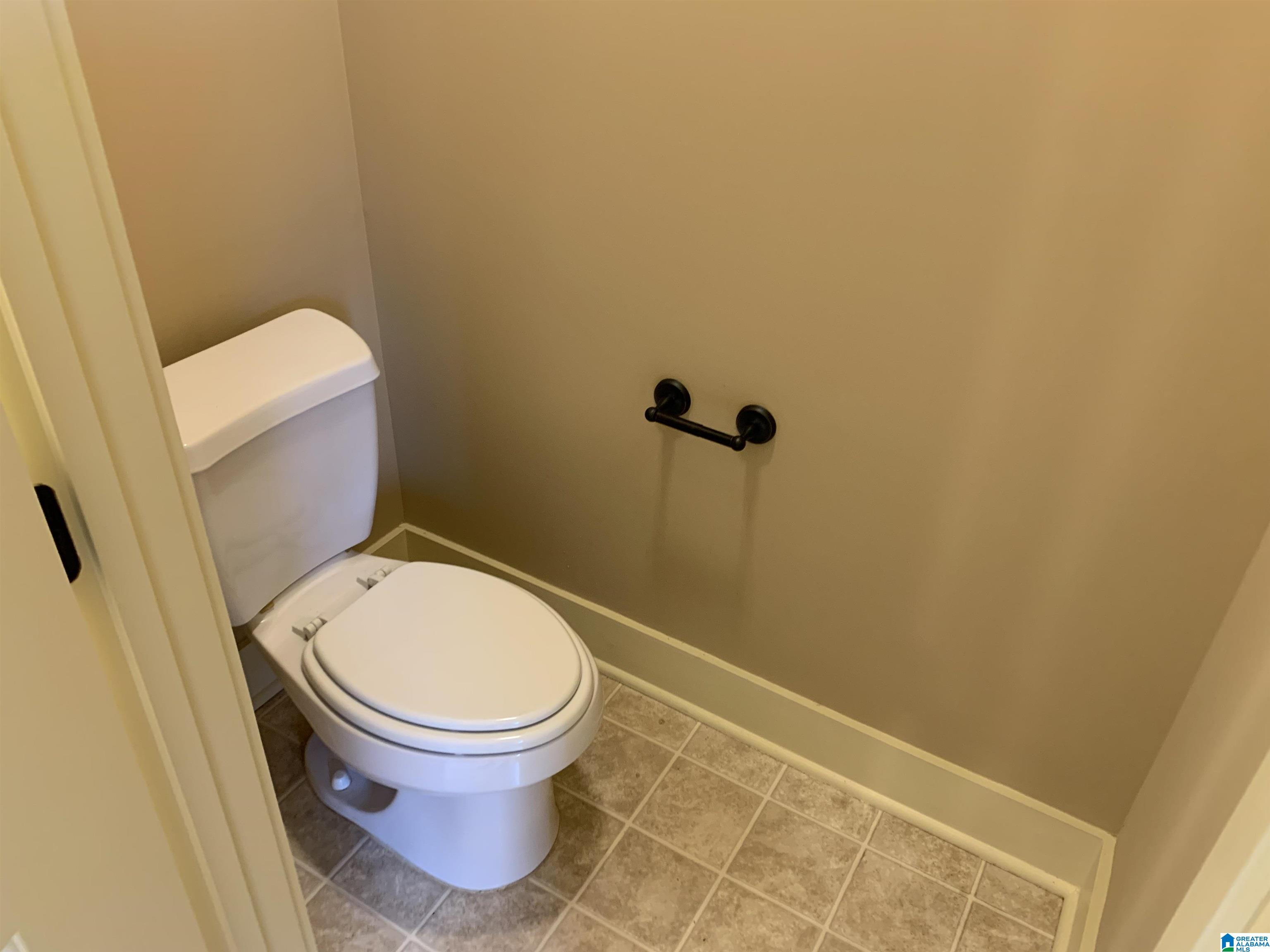 2026 Highview Way Calera, AL 35040 - Photo 17 of 25 Gallery Image 17